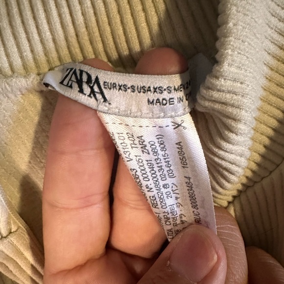 S Zara Neutral Beige Romper - Picture 2 of 2